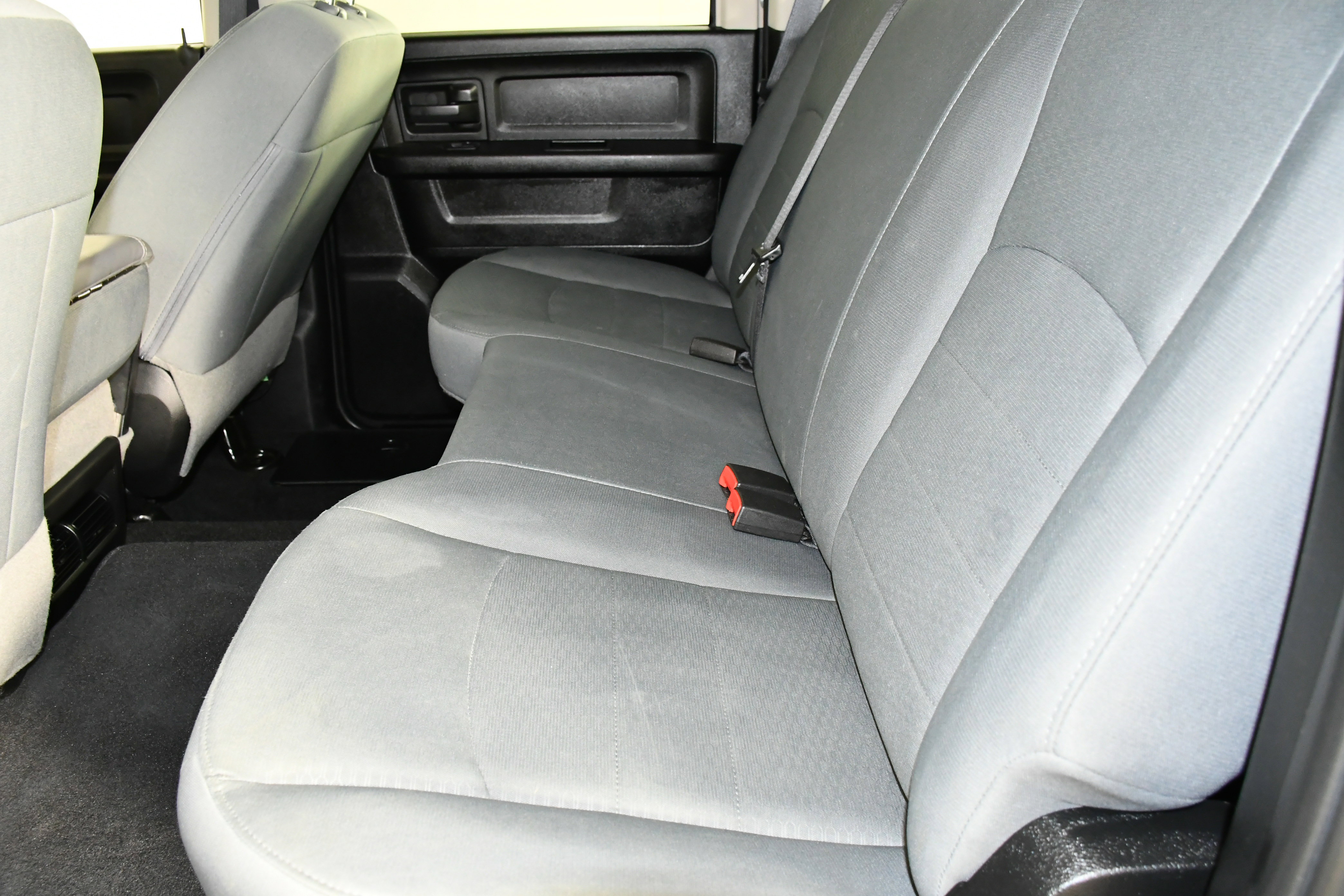 Used 2017 RAM 1500 Express w/ Express Value Package image 49