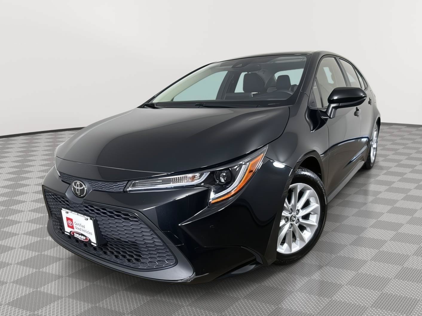 Used 2020 Toyota Corolla LE w/ LE Convenience Package
