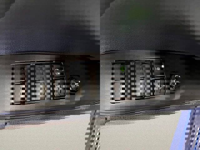 Used 2024 Toyota Camry SE image 13