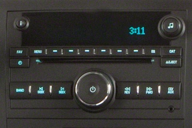 Used 2010 Chevrolet Silverado 2500 LTZ w/ Convenience Package AWD/4WD image 21
