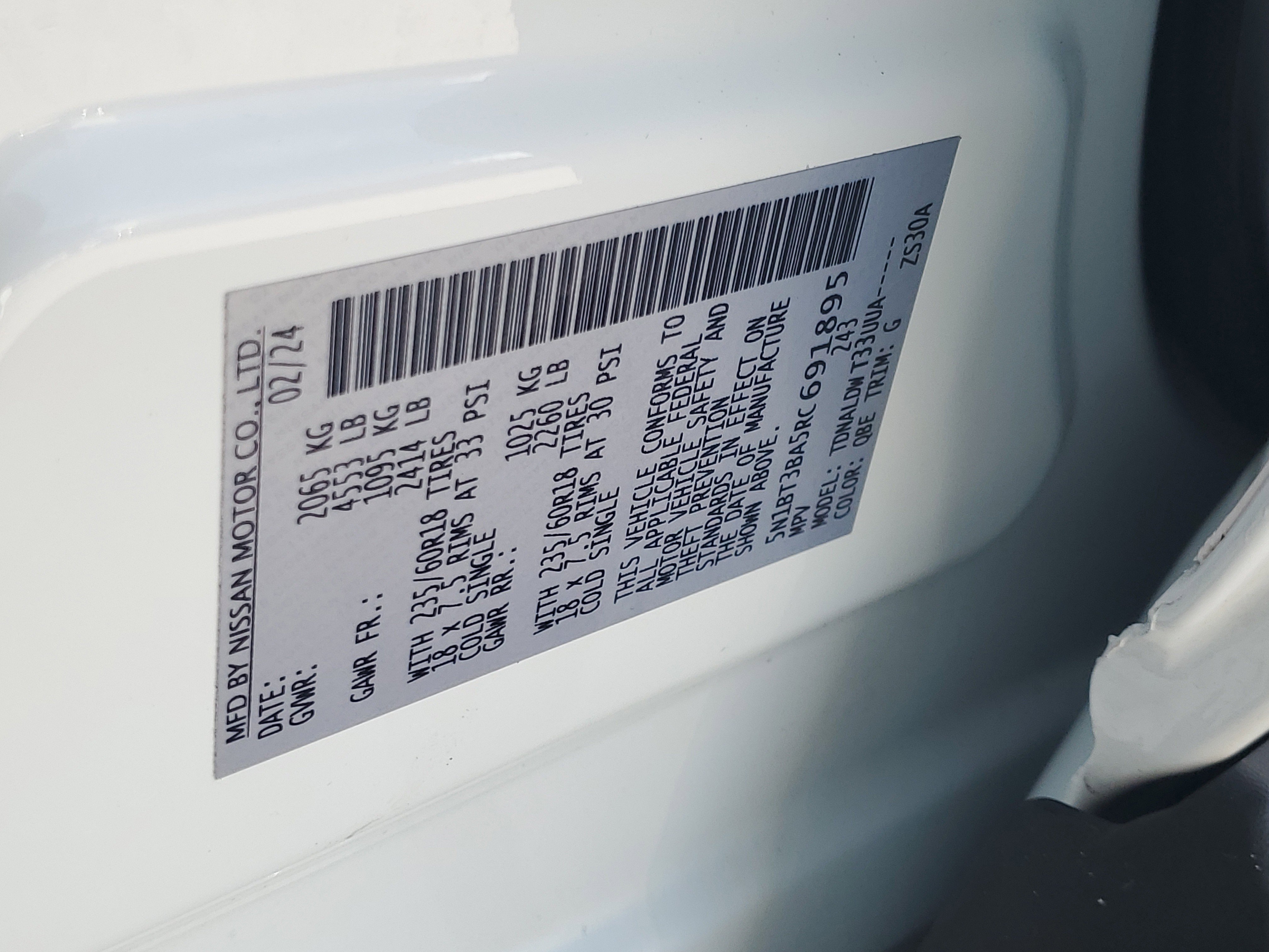 Used 2024 Nissan Rogue SV image 30