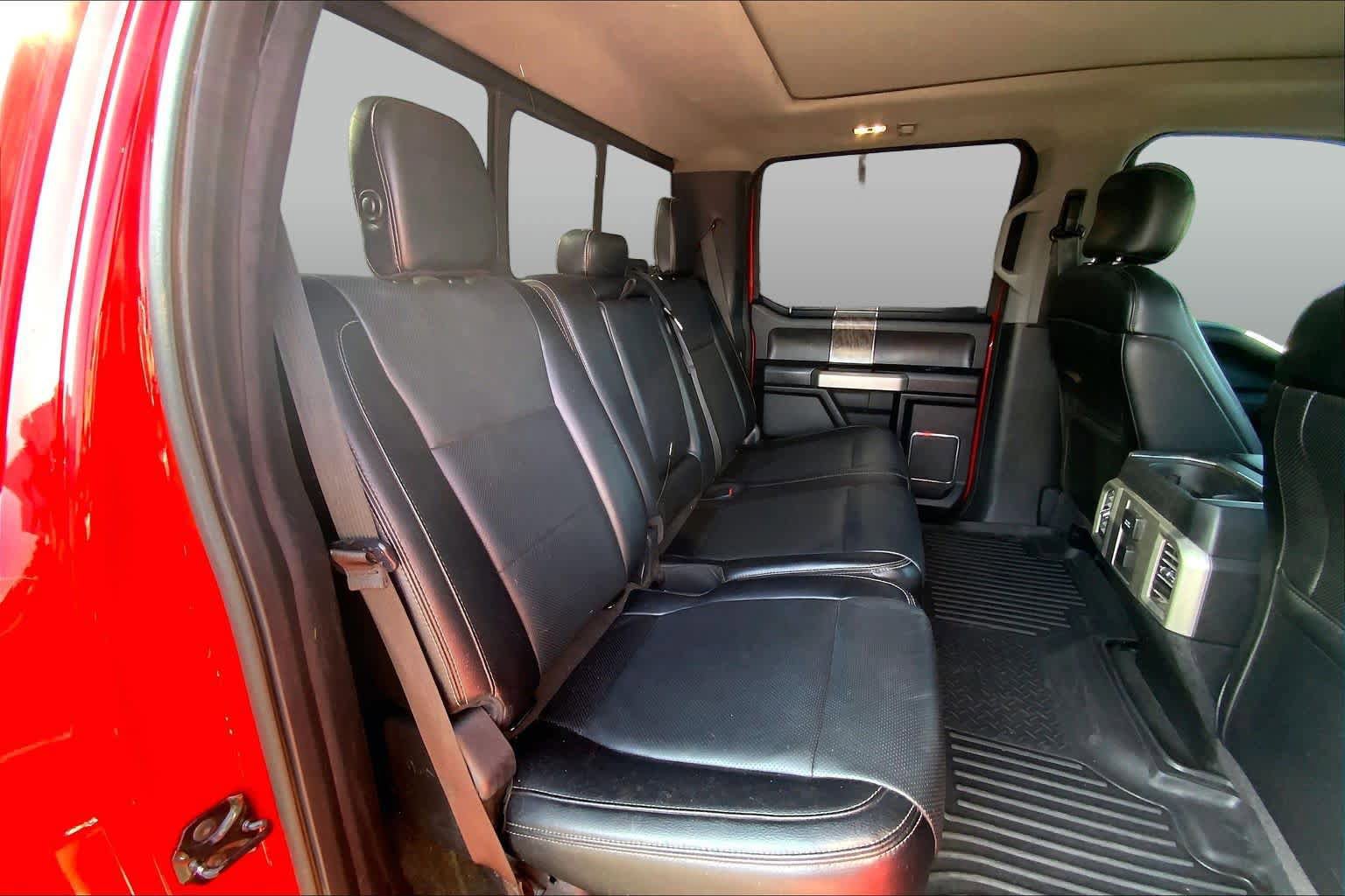 Used 2017 Ford F250 Lariat w/ Lariat Value Package AWD/4WD image 20