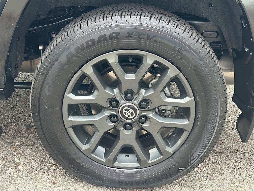 Certified 2026 Toyota Sequoia Platinum AWD/4WD image 33