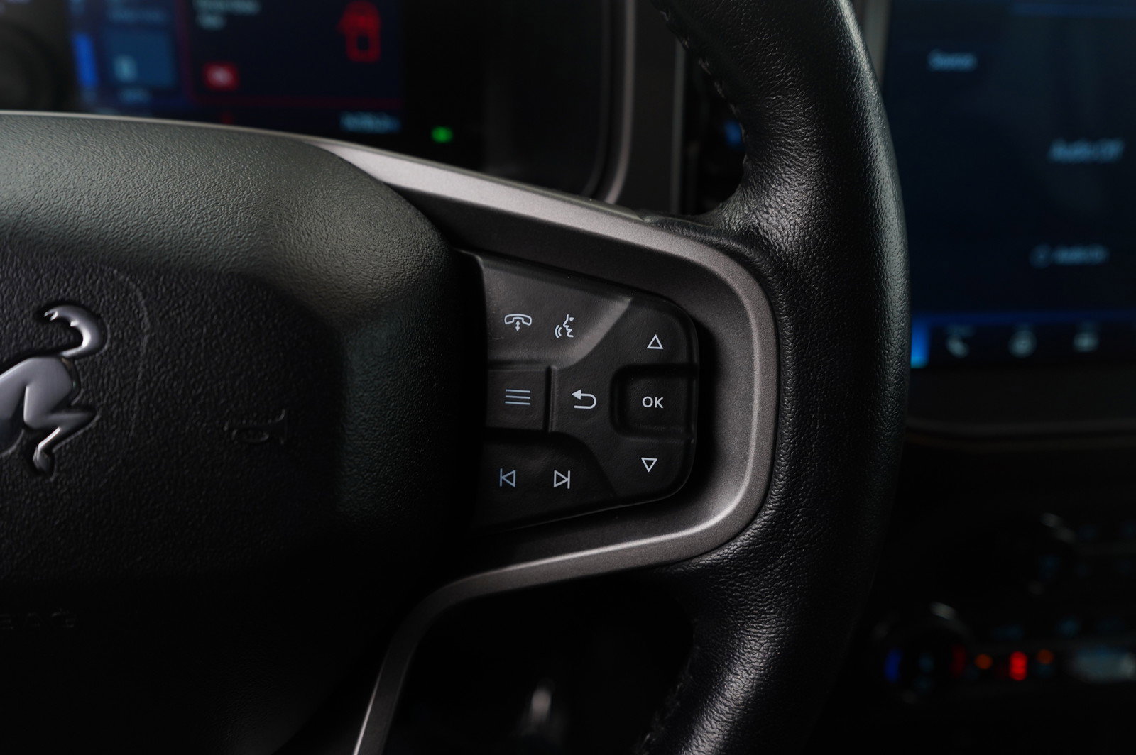 Used 2022 Ford Bronco Outer Banks image 19