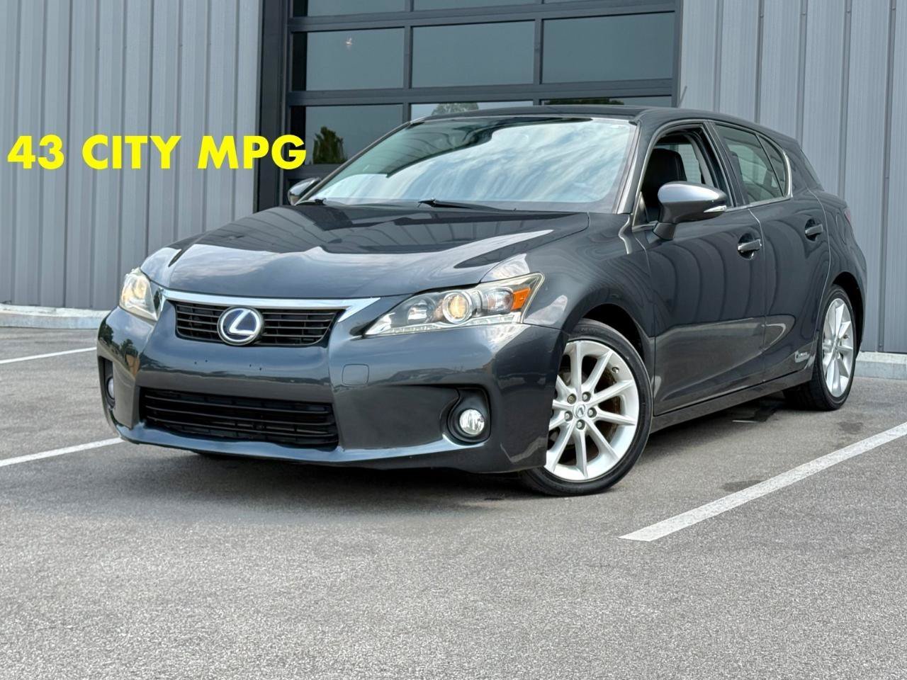 Used 2011 Lexus CT 200h Premium FWD image 1