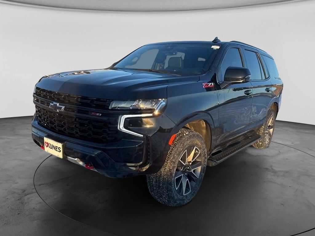Used 2024 Chevrolet Tahoe Z71 w/ Luxury Package AWD/4WD image 6