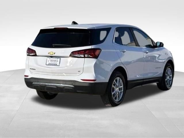 Certified 2024 Chevrolet Equinox LT w/ LPO, Floor Liner Package image 10