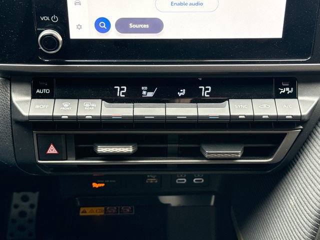 Used 2025 Toyota Camry SE w/ Convenience Package FWD image 30