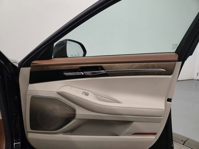 Used 2021 Genesis G90 3.3T Premium image 42