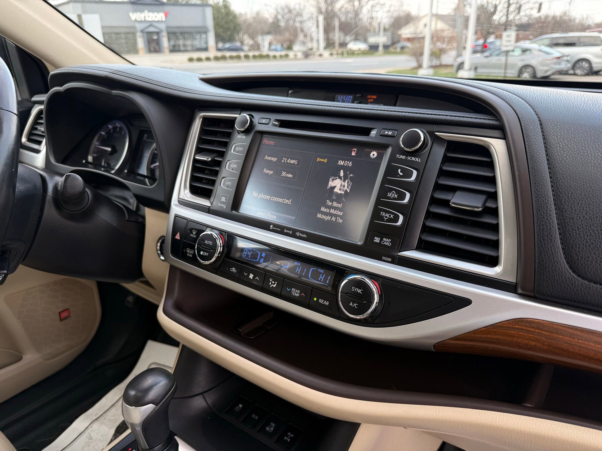 Used 2019 Toyota Highlander Limited AWD/4WD image 23
