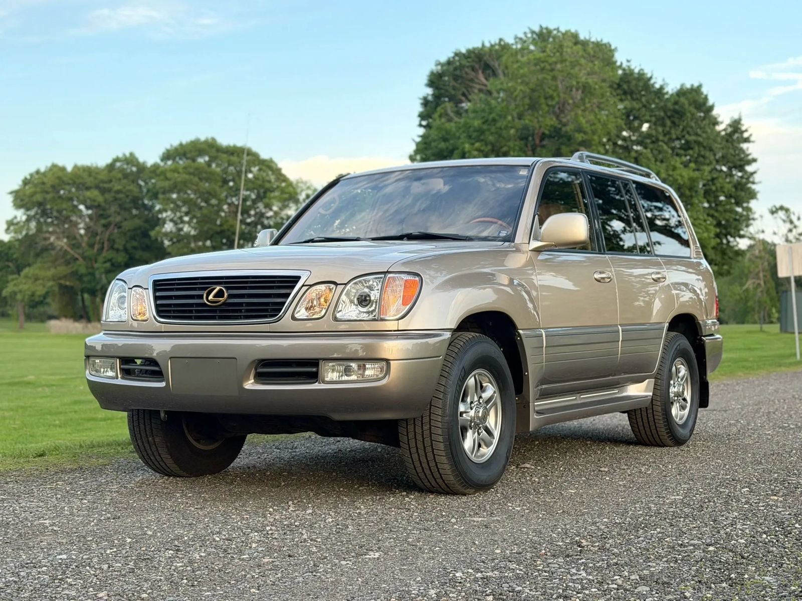 Used 2001 Lexus LX 470 4WD image 38