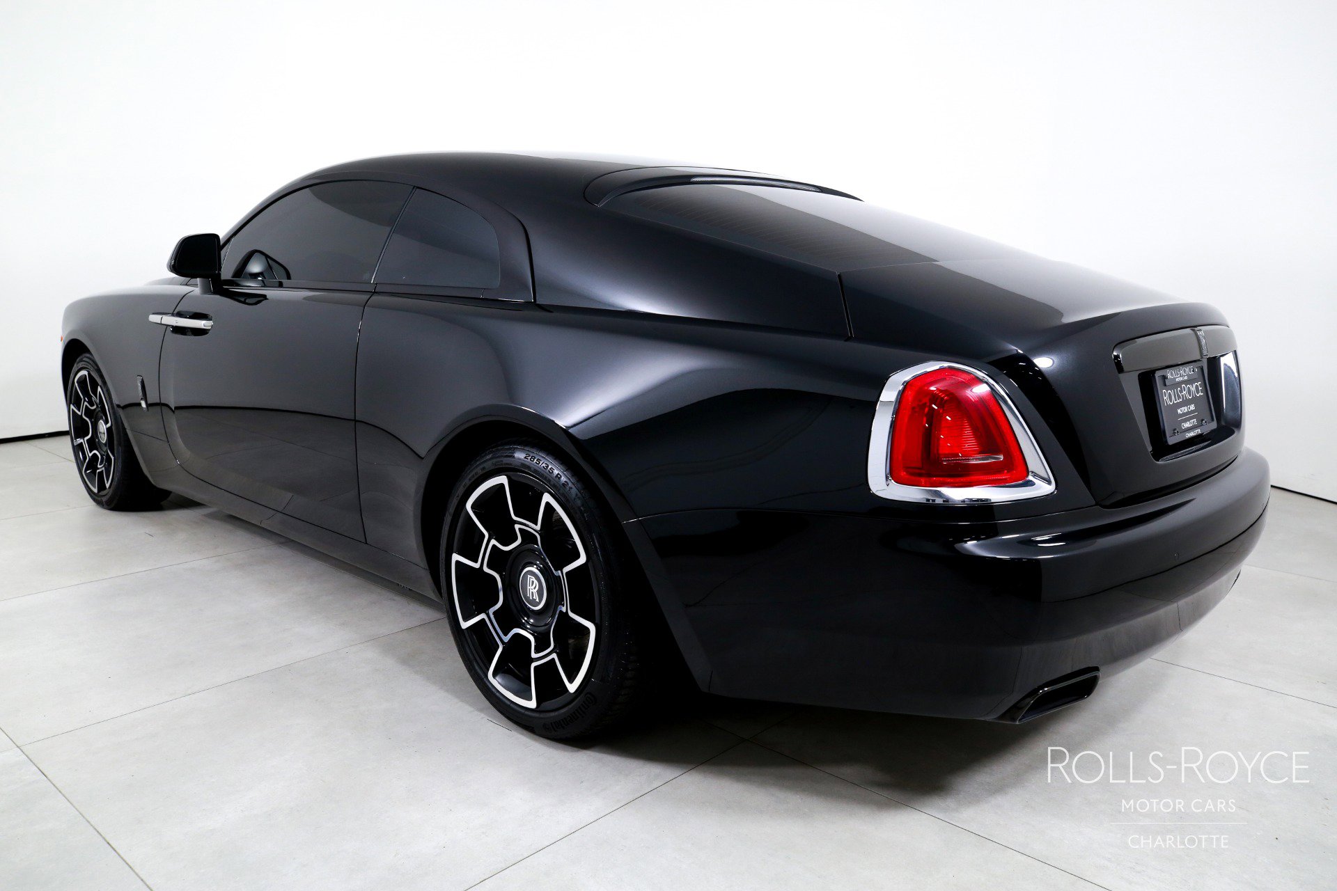 Used 2017 Rolls-Royce Wraith RWD image 8
