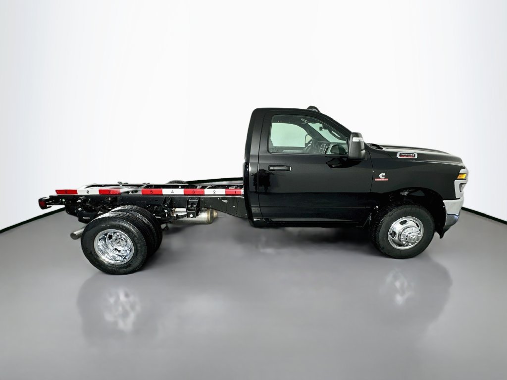 New 2026 RAM 3500 Tradesman w/ Chrome Appearance Group A AWD/4WD image 8
