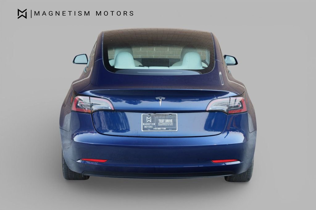 Used 2023 Tesla Model 3 Standard Range image 8