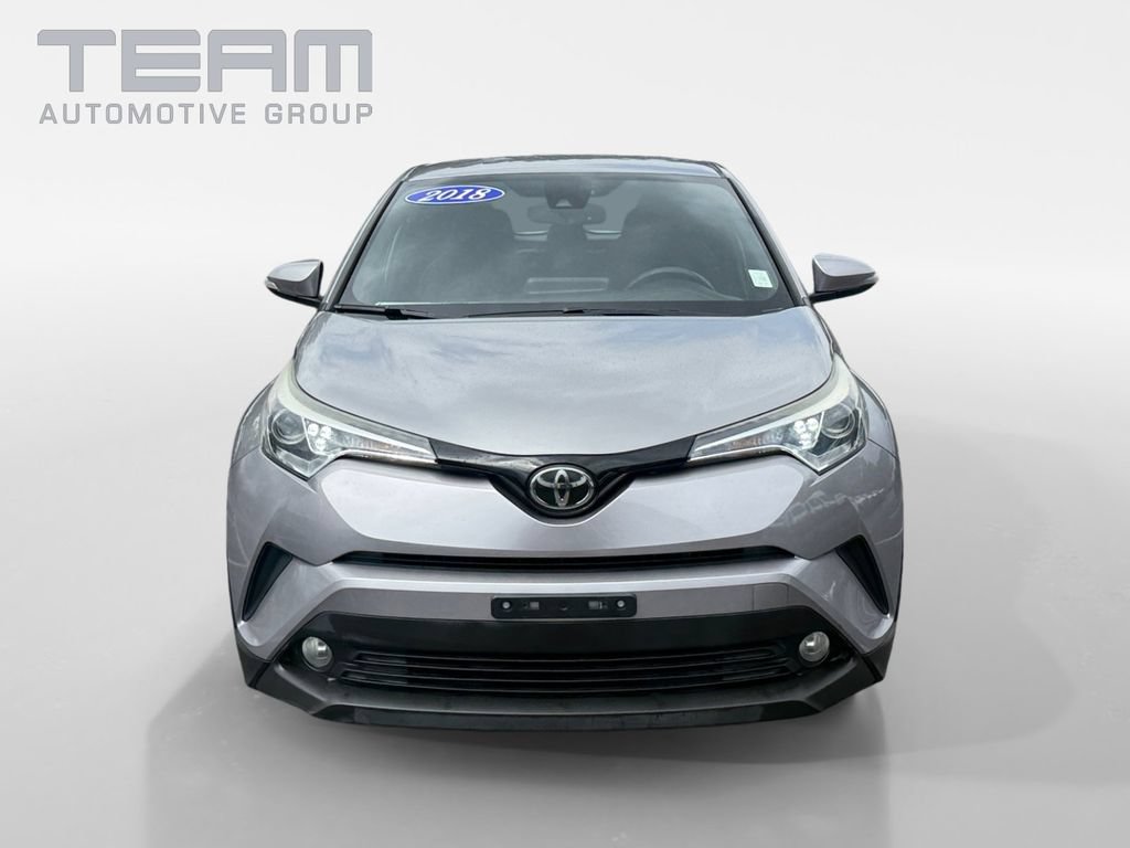 Used 2018 Toyota C-HR XLE FWD image 2