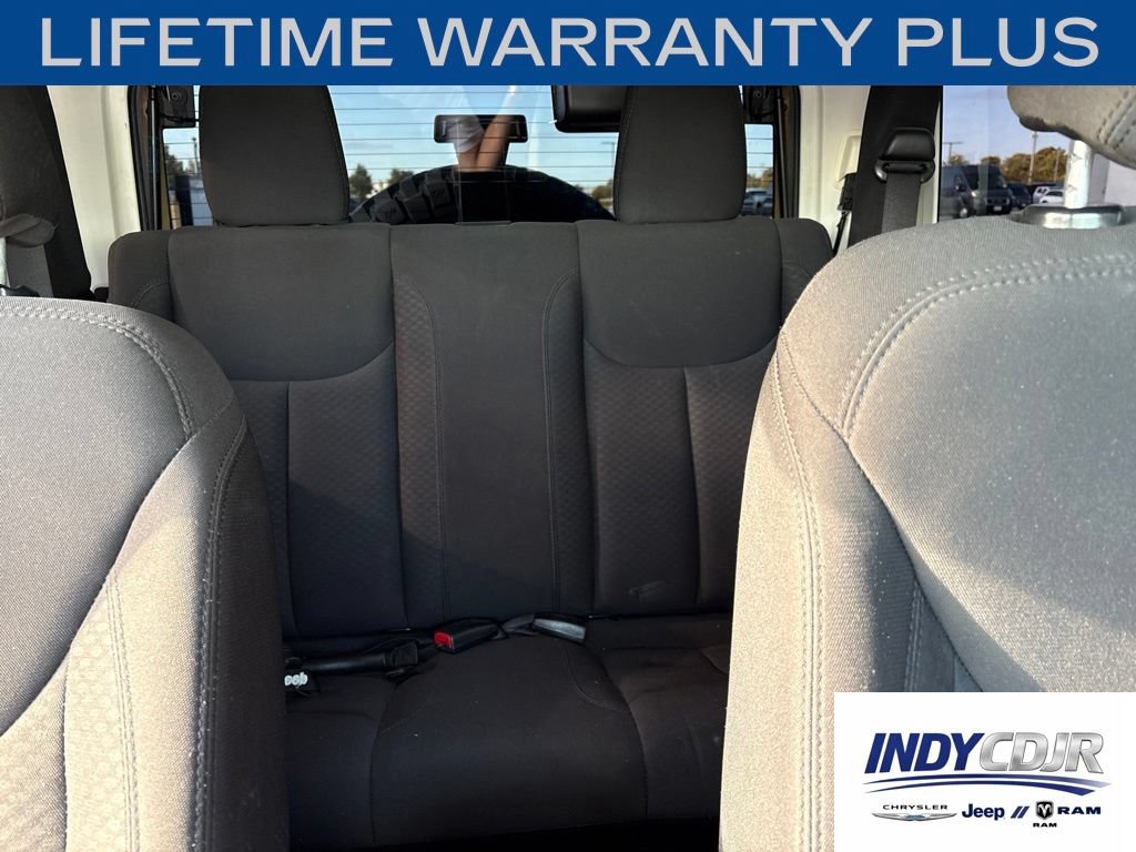 Used 2017 Jeep Wrangler Sport AWD/4WD image 13