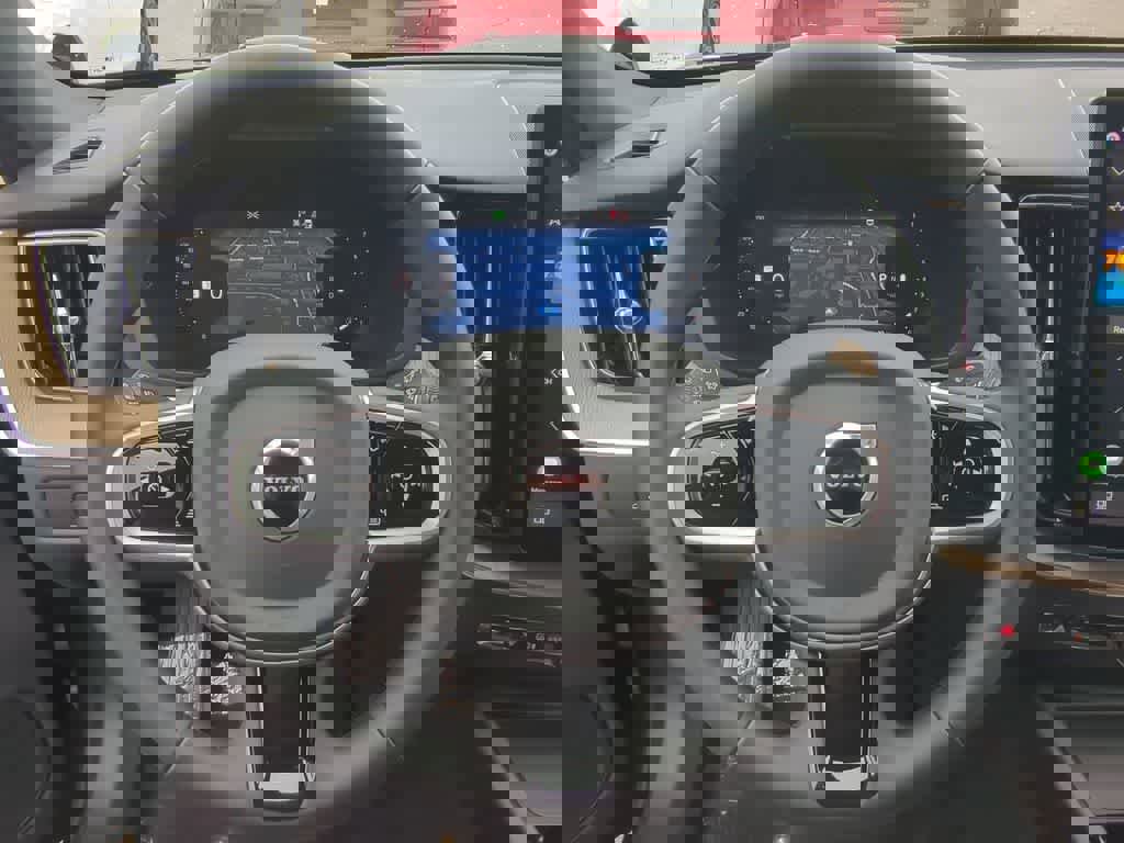 Certified 2026 Volvo XC60 B5 Plus w/ Protection Package Premier image 21