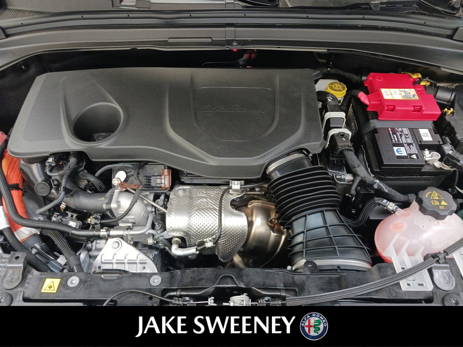 New 2024 Alfa Romeo Tonale Veloce image 32