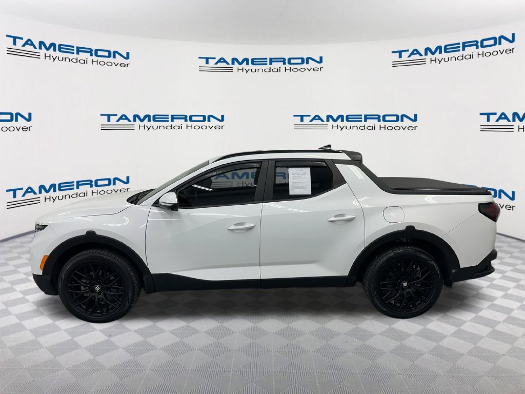 Used 2023 Hyundai Santa Cruz Limited AWD/4WD image 2