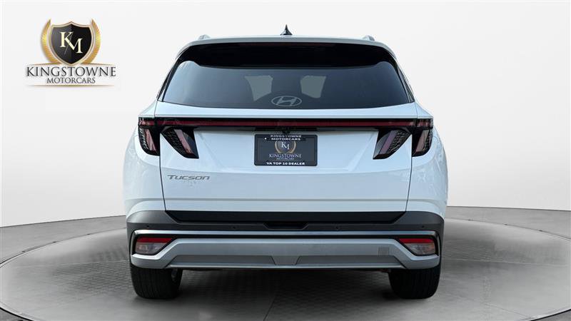 Used 2025 Hyundai Tucson Limited FWD image 4