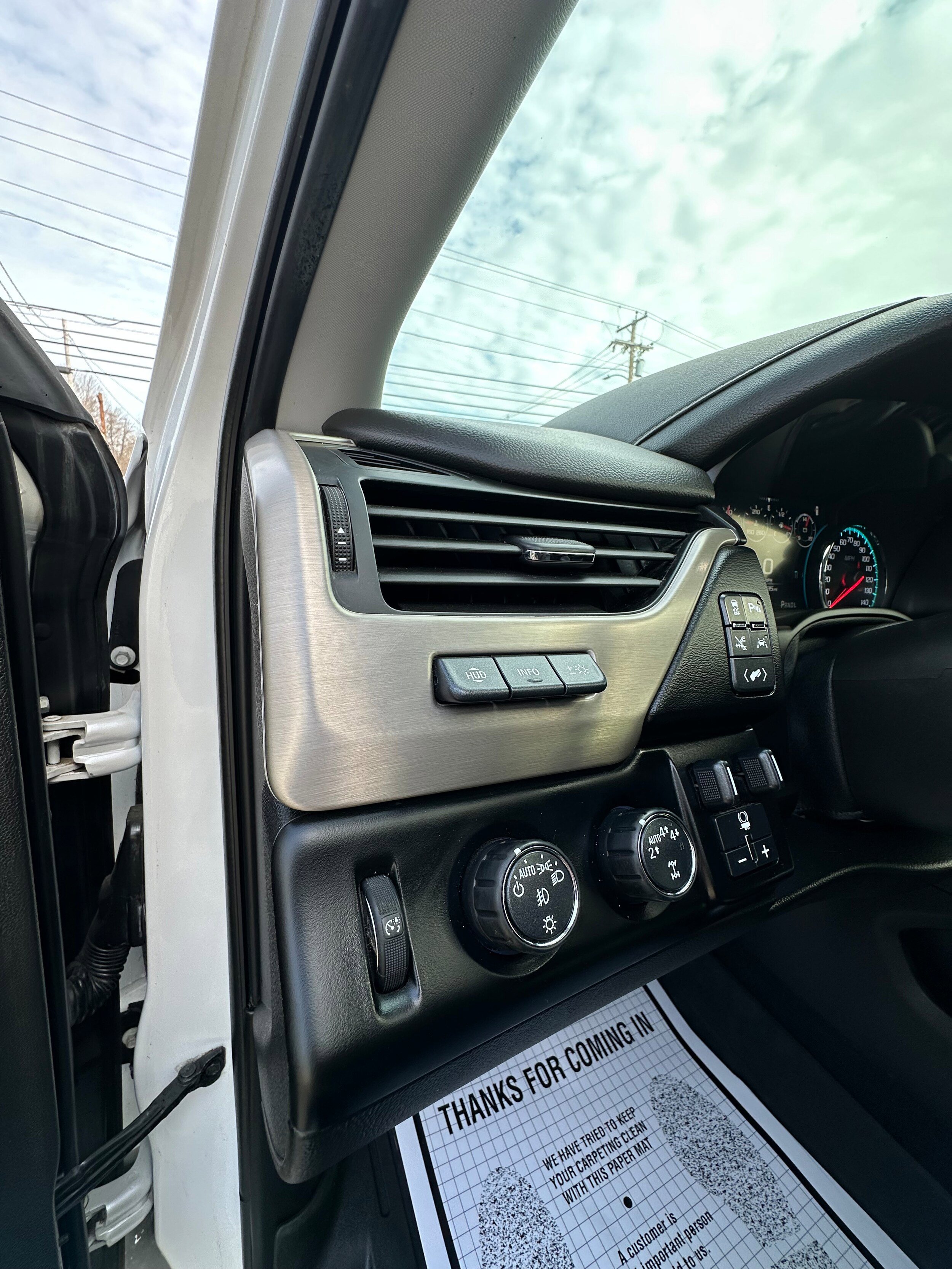 Used 2019 GMC Yukon Denali w/ Denali Ultimate Package image 18