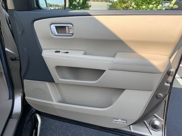 Used 2011 Honda Pilot Touring image 13