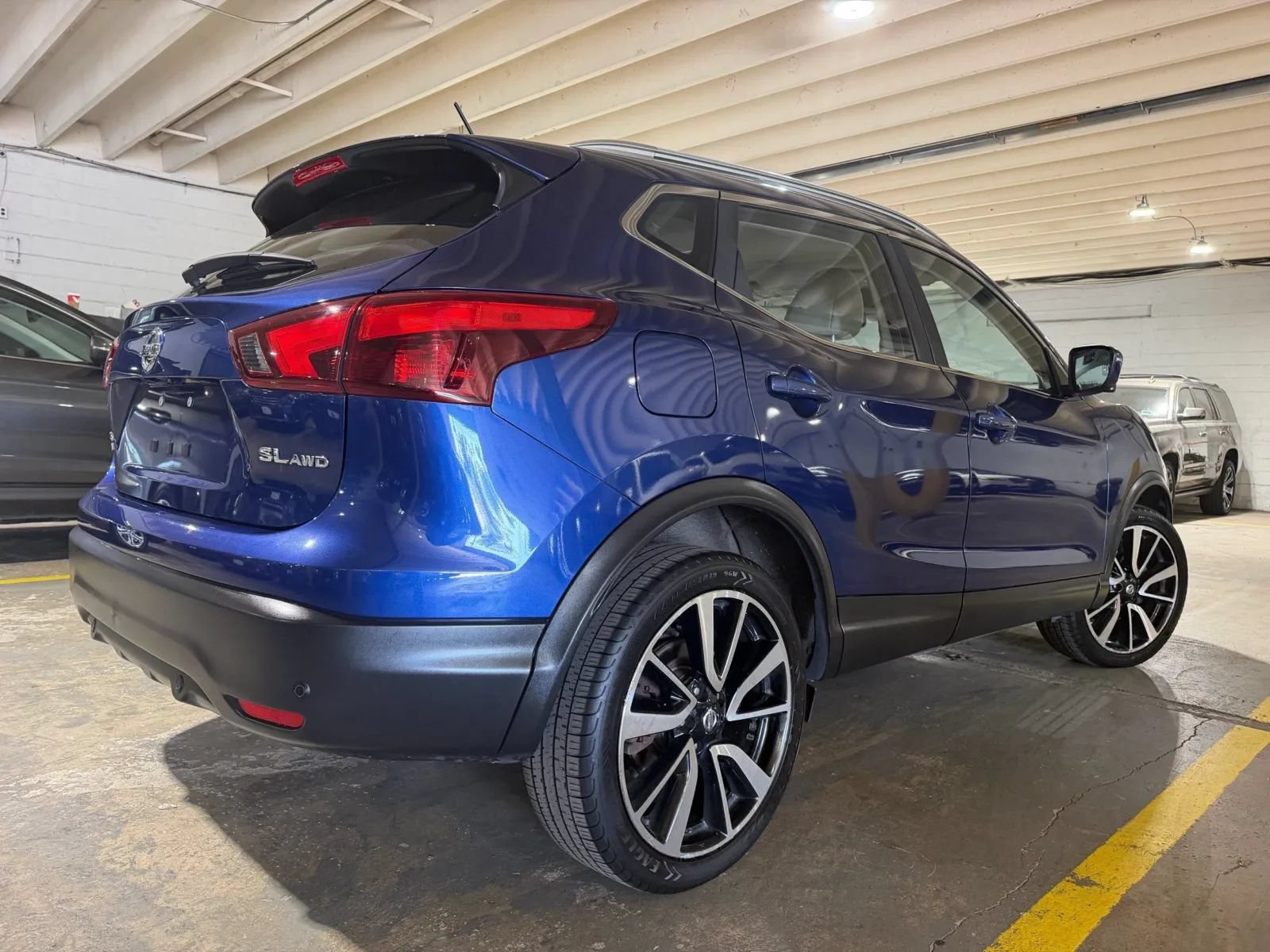Used 2019 Nissan Rogue Sport SL w/ Premium Package AWD/4WD image 4