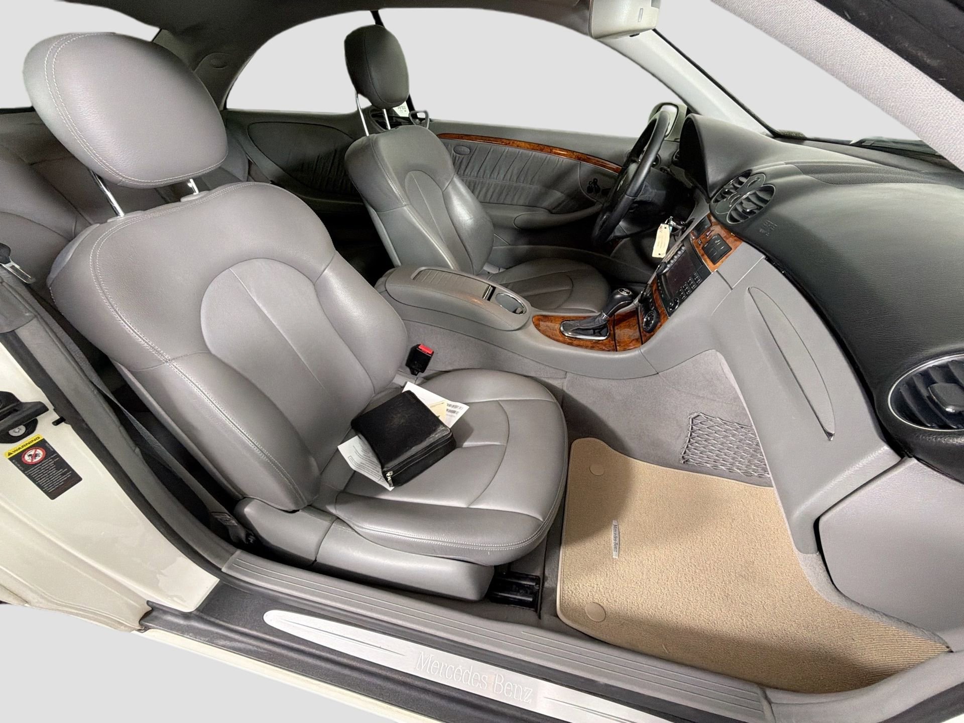 Used 2007 Mercedes-Benz CLK 350 Coupe image 27