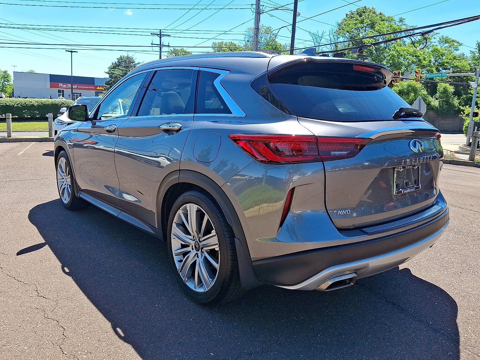 Used 2020 INFINITI QX50 Sensory w/ Proactive Package AWD/4WD image 4