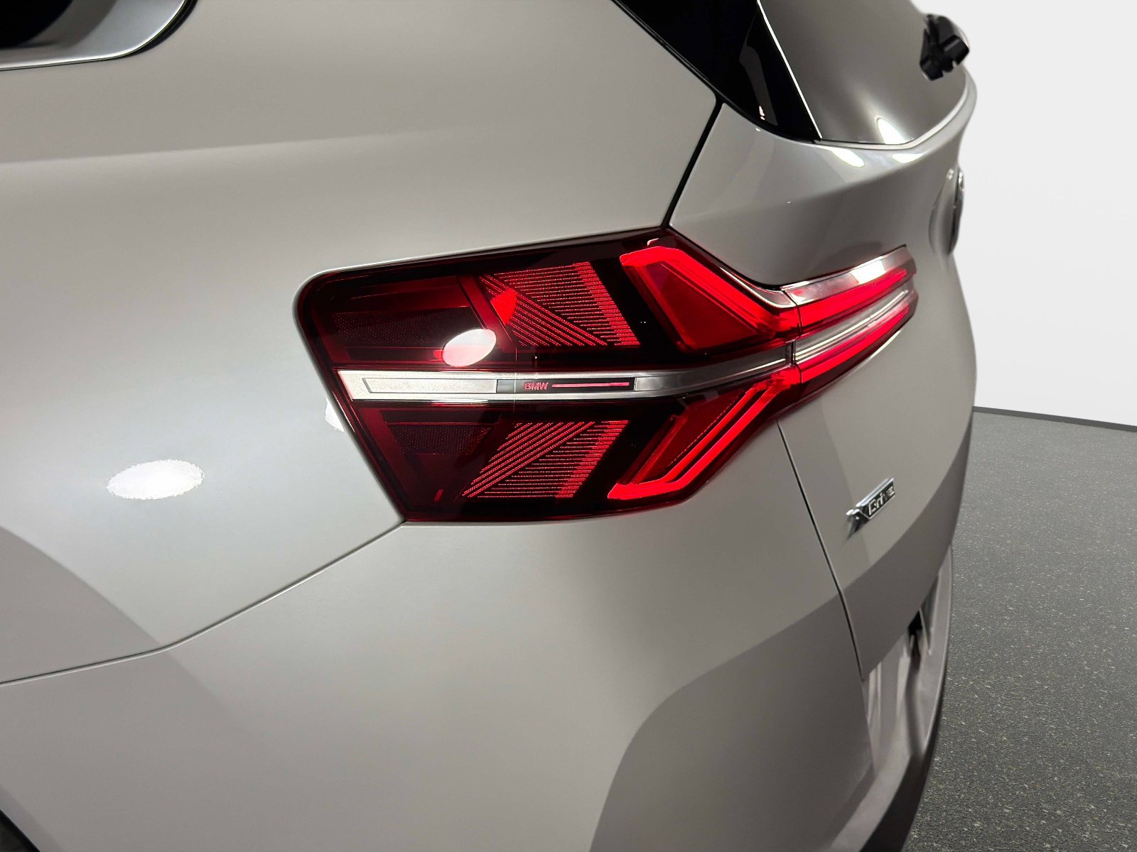 Used 2025 BMW X3 xDrive30i w/ Convenience Package image 16