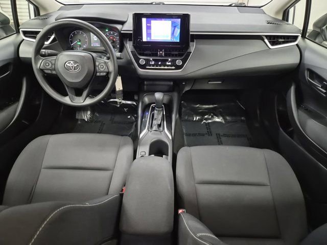 Used 2024 Toyota Corolla LE image 11