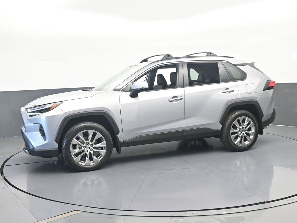 Used 2025 Toyota RAV4 Limited image 2