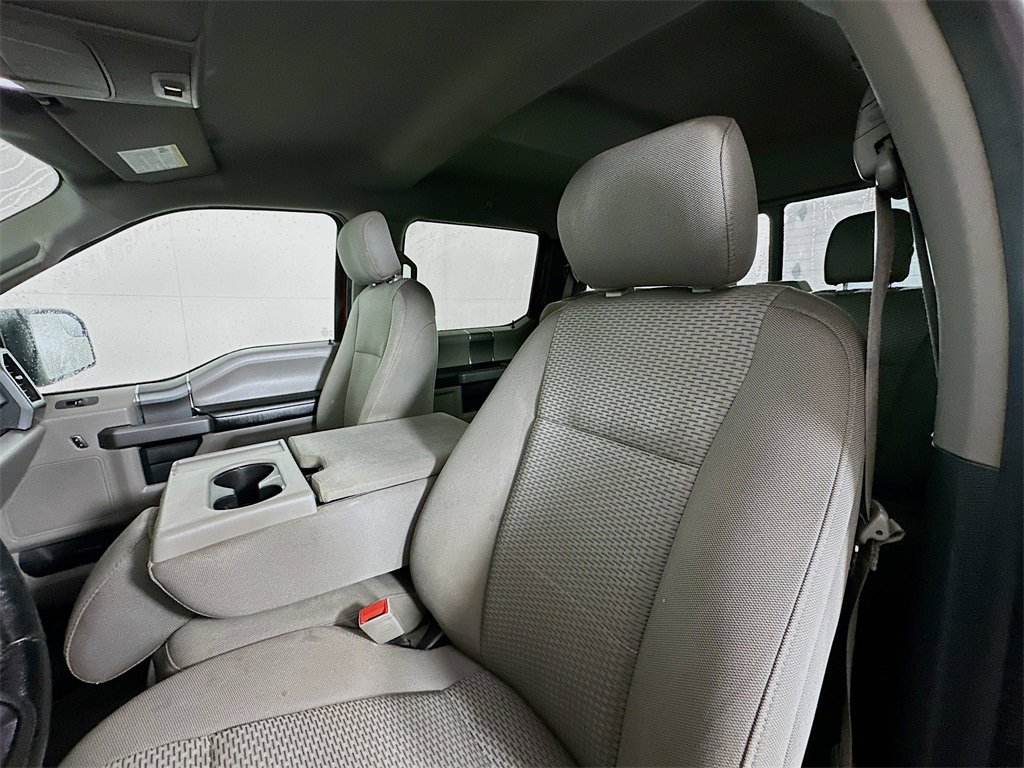 Used 2019 Ford F150 XLT w/ Equipment Group 302A Luxury image 21