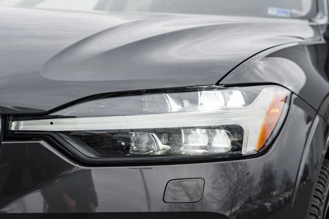 Used 2022 Volvo XC60 T8 Inscription w/ Advanced Package image 13