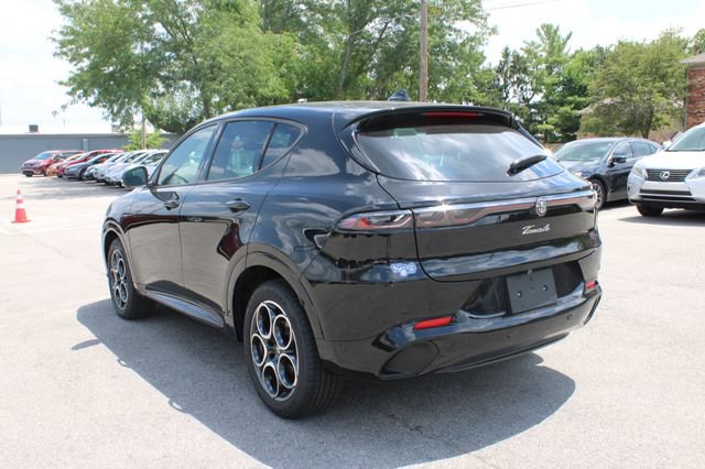 Used 2025 Alfa Romeo Tonale AWD/4WD image 39