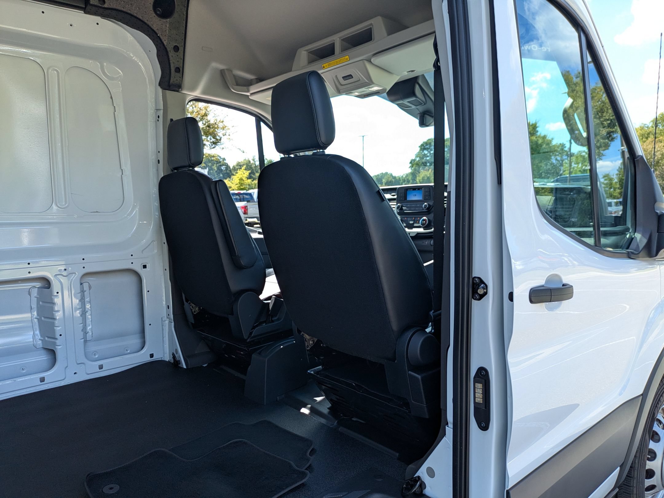 Used 2025 Ford Transit 350 148 High Roof Extended DRW RWD image 28