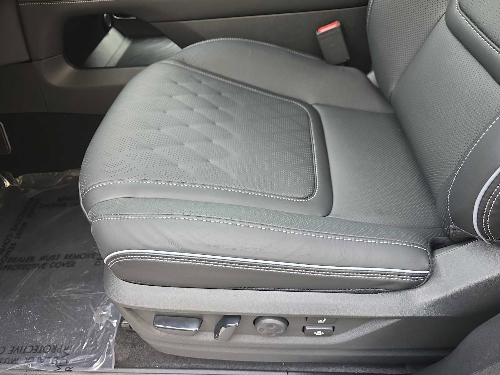 New 2026 INFINITI QX80 Autograph w/ Premium Cargo Package image 17