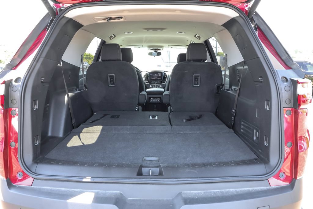 Used 2020 Chevrolet Traverse LT AWD/4WD image 30