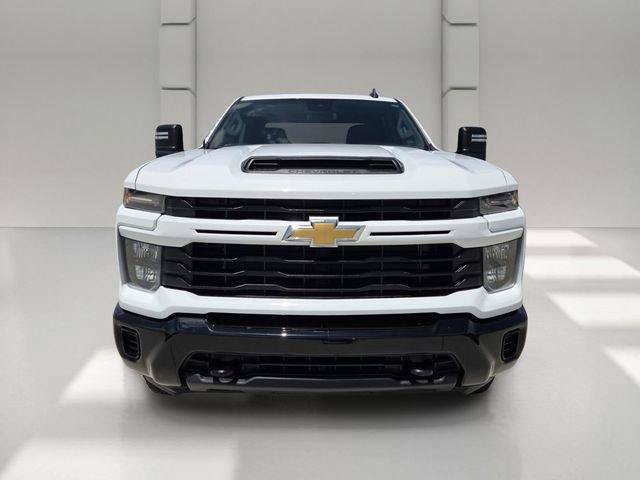 Used 2025 Chevrolet Silverado 2500 Custom AWD/4WD image 8