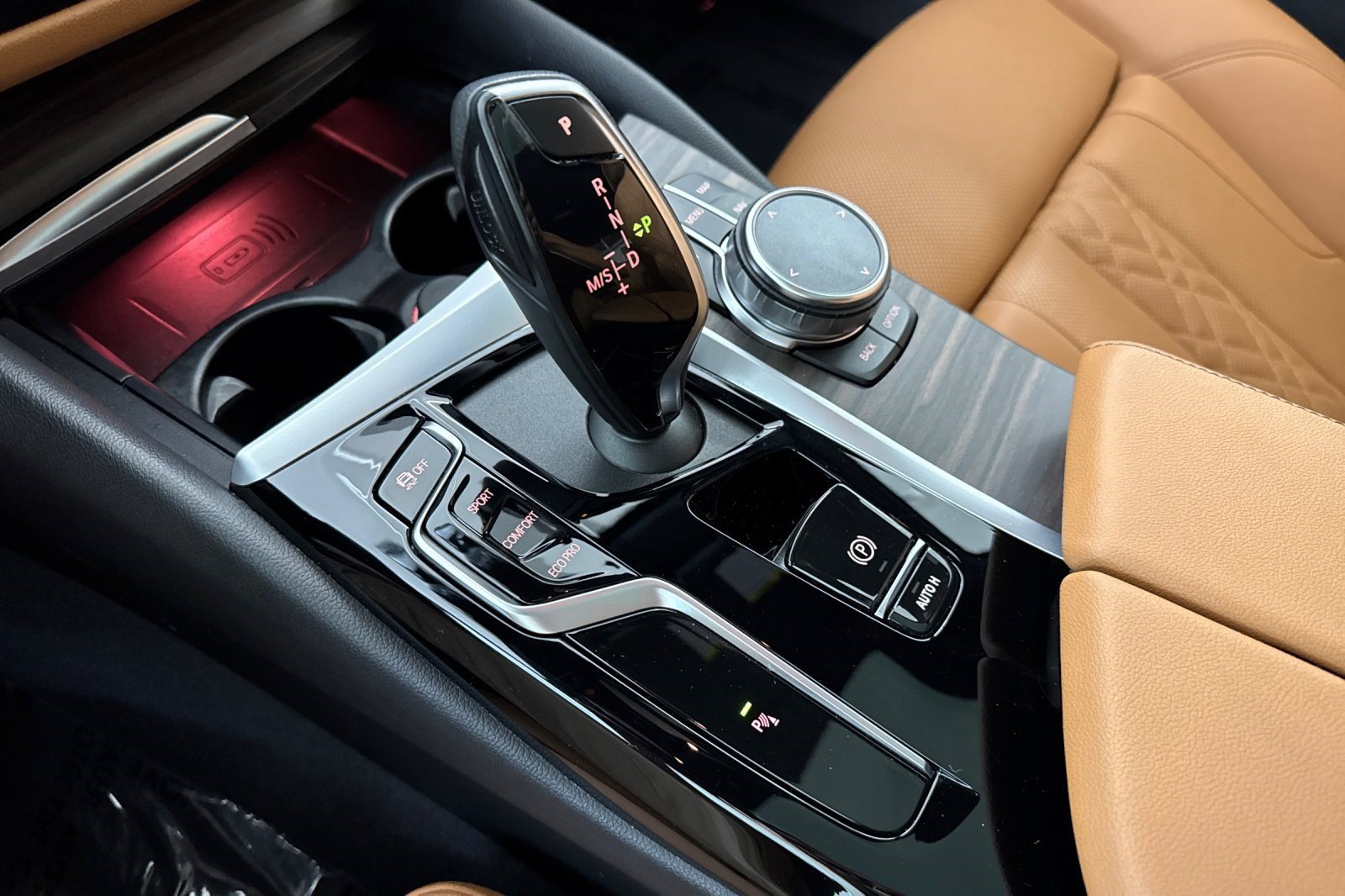 Certified 2023 BMW 530i w/ Convenience Package RWD image 18