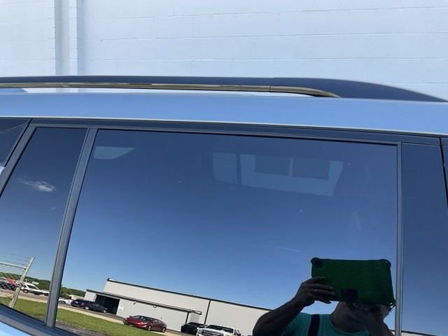 Used 2025 Chevrolet Traverse RS w/ LPO, Floor Liner Package AWD/4WD image 16