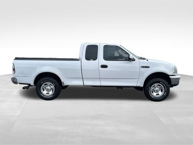 Used 1998 Ford F150 XLT image 8