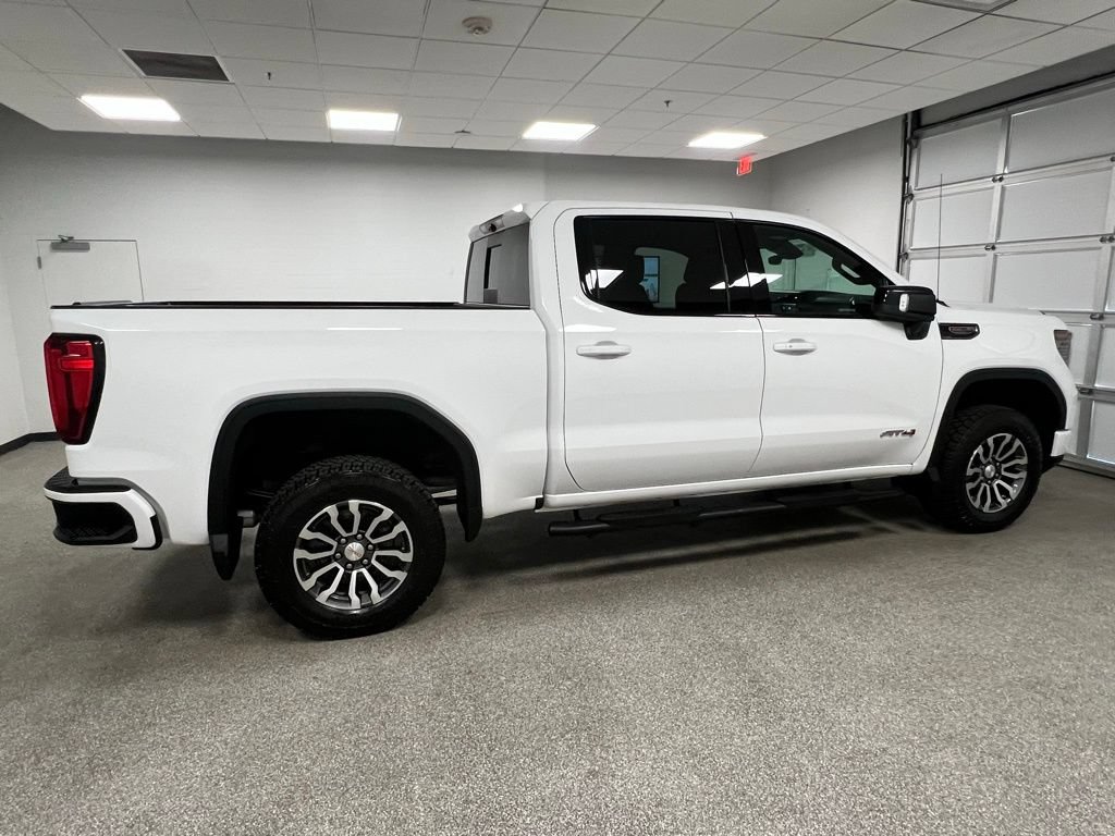 Used 2023 GMC Sierra 1500 AT4 w/ Technology Package AWD/4WD image 15