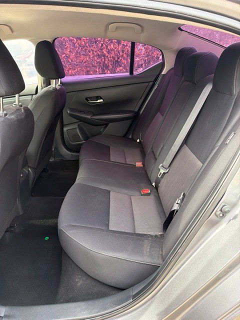 Used 2022 Nissan Sentra SV FWD image 10