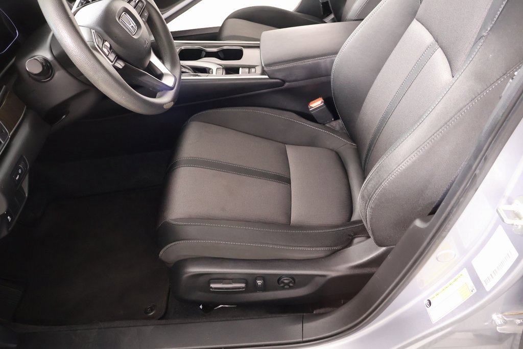 Used 2020 Honda Accord EX image 11