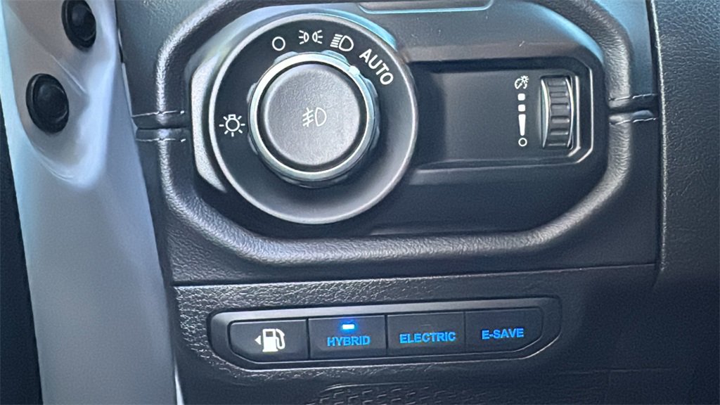 Used 2024 Jeep Wrangler Unlimited Rubicon 4xe w/ Safety Group image 15