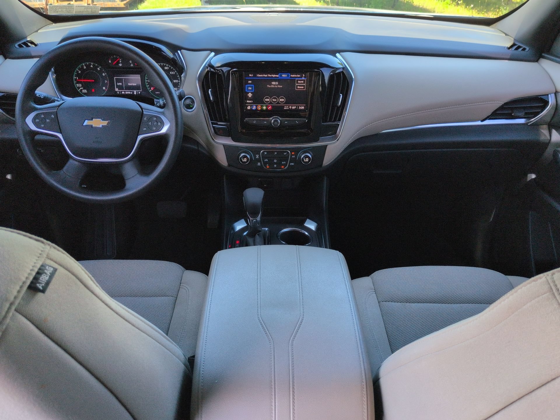 Certified 2023 Chevrolet Traverse LS FWD image 20
