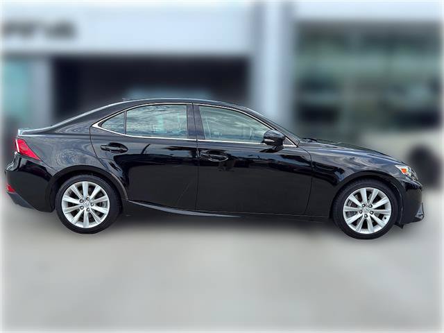 Used 2016 Lexus IS 200t RWD image 10