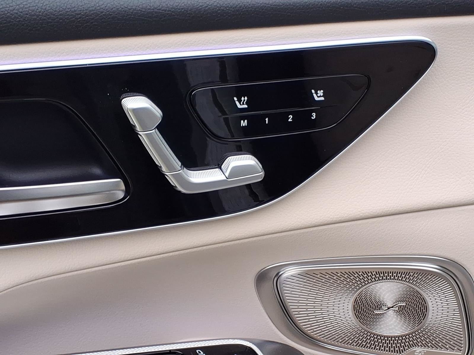 New 2026 Mercedes-Benz GLC 300 4MATIC image 14