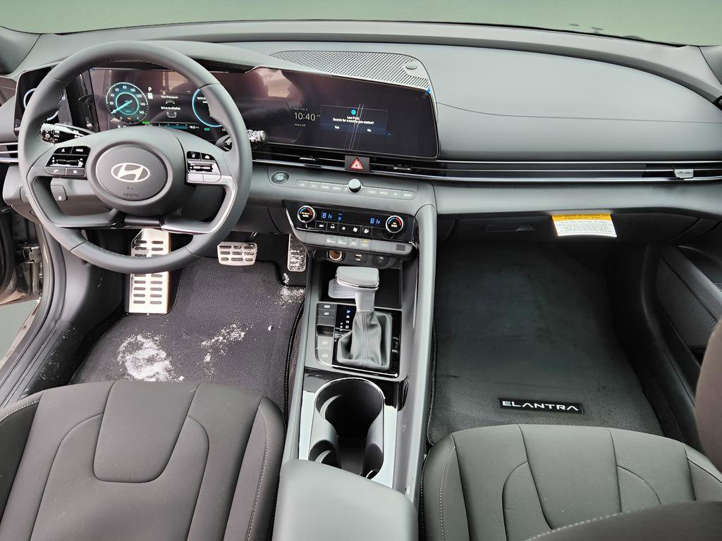 New 2026 Hyundai Elantra Sport image 15